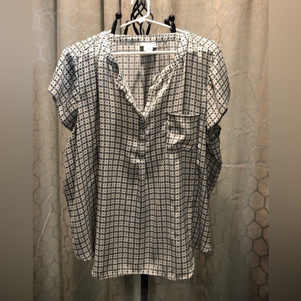 Ivory Top  2X  Liz Claiborne